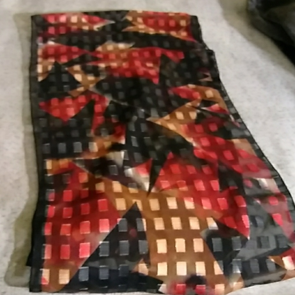 Oblong Silk-like Scarf Holiday - Picture 2 of 3